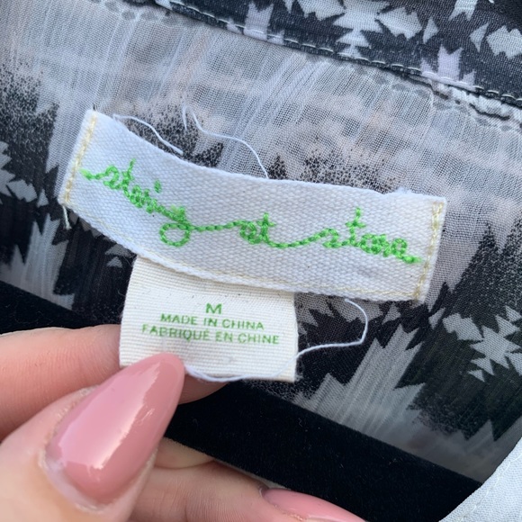 Aztec Geometric Sheer Blouse - Picture 2 of 16